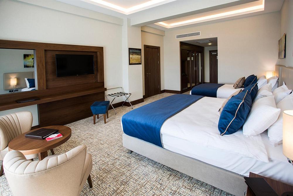 Ramada By Wyndham Yalova Yalova (Yalova) Exterior foto