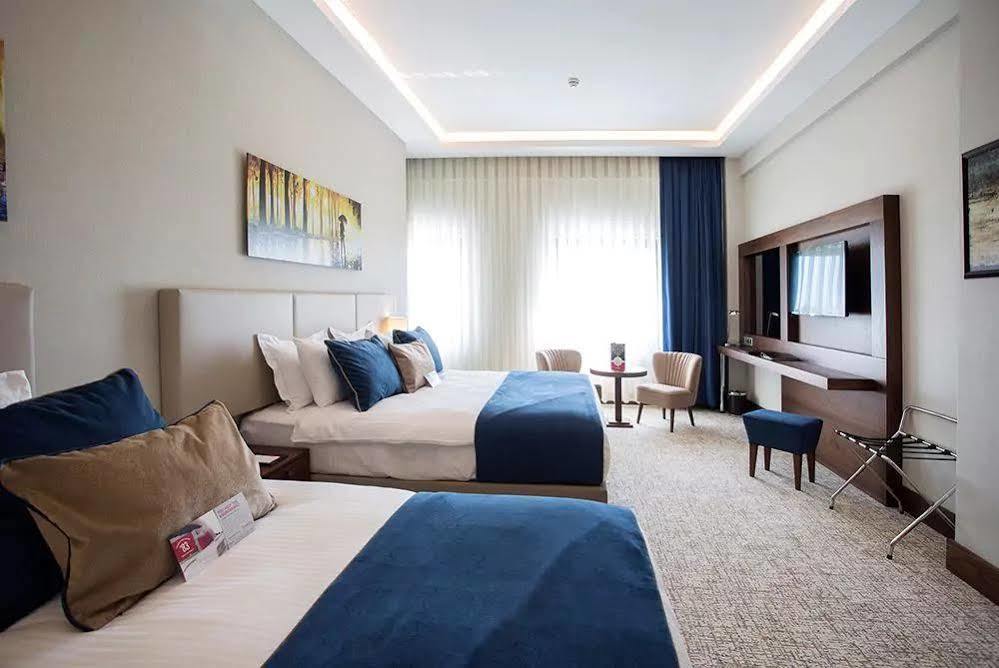 Ramada By Wyndham Yalova Yalova (Yalova) Exterior foto